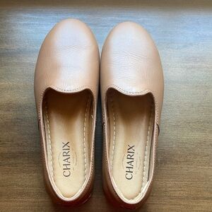 CHARIX Women's Tan Leather Loafers